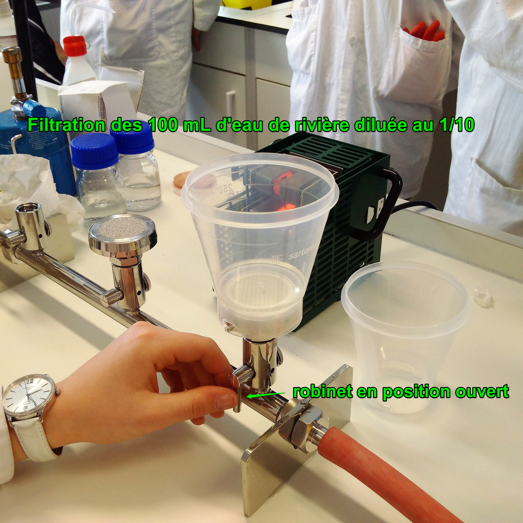 Kit d'analyse bactériologique d'eau du robinet